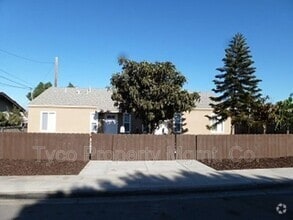Building Photo - 785 18th St