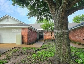 Building Photo - 543 Shady Park Trail