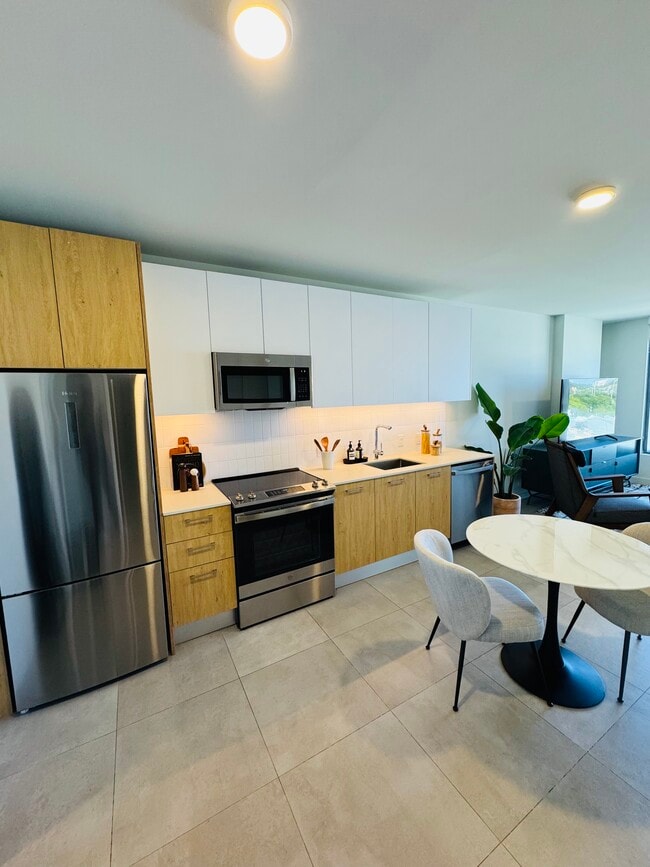 Foto del edificio - 224 NW 31st St