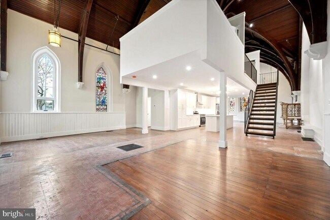 Foto del edificio - 430 York Rd