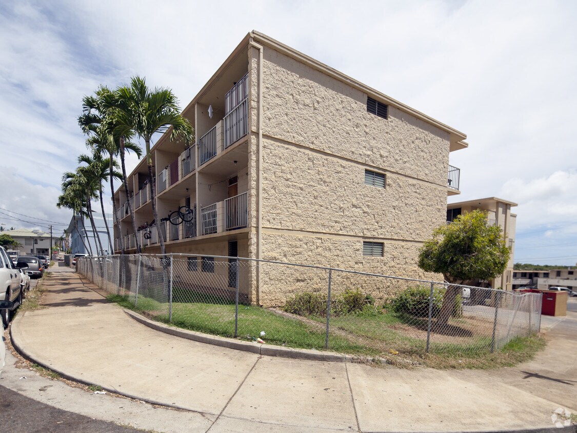 Primary Photo - 94-123 Pupunohe St