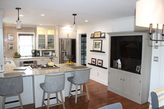 Cocina - 9144 River Rd