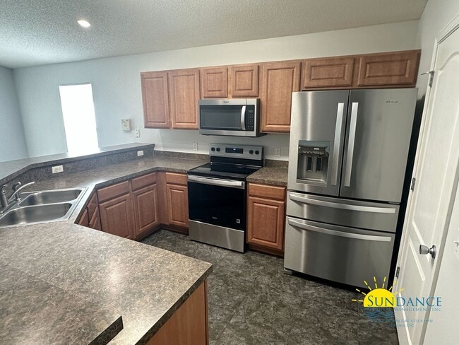 Building Photo - Beautiful 3 Bedroom Home in Navarre