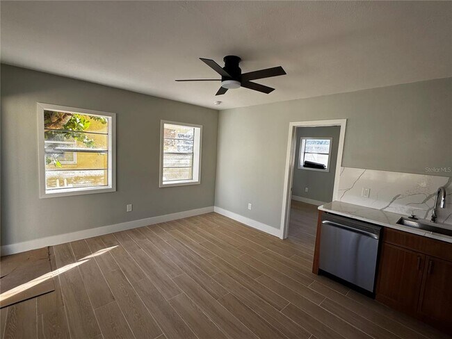 Foto del edificio - 7797 W Gulf Blvd