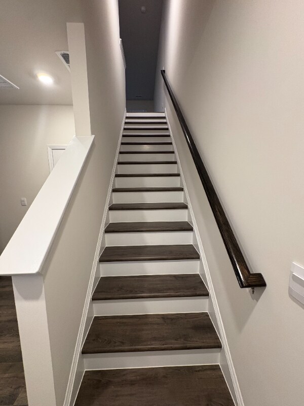 Foto del edificio - 766 Dorset Strm Dr