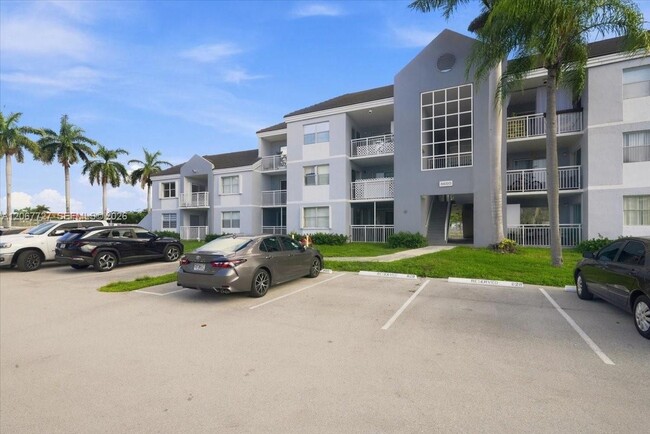 Building Photo - 8660 SW 212th St