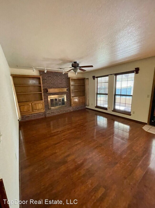 Building Photo - 3 br, 2 bath House - 2605 Andrea Court