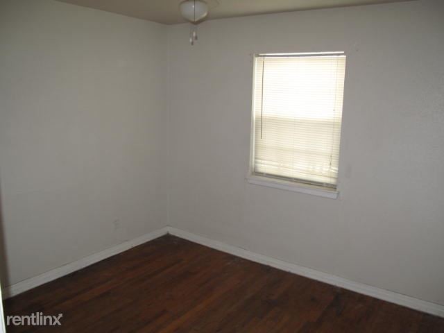 Building Photo - 1410 Dunaway St