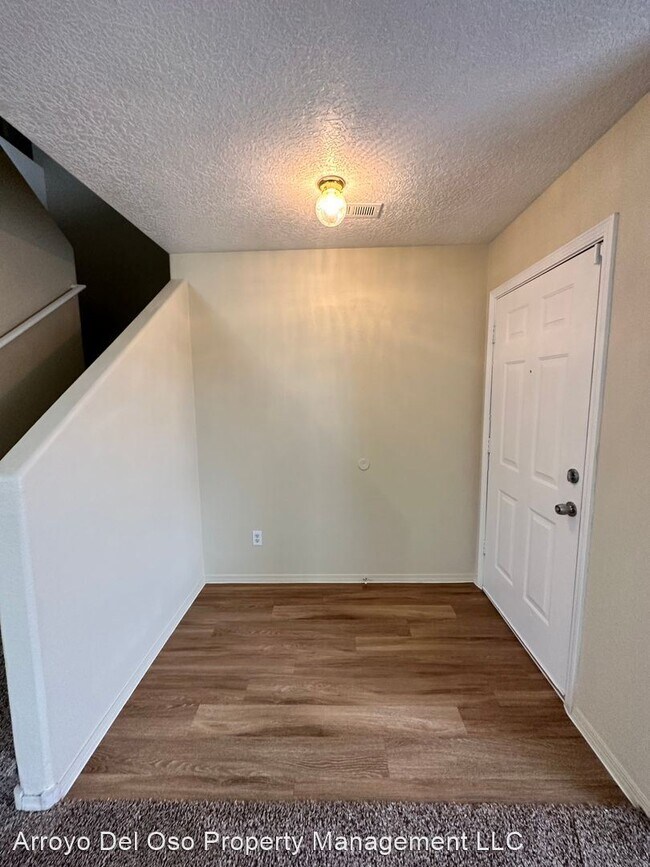 Building Photo - 4 br, 2.5 bath House - 821 Blue Sage Ave SW
