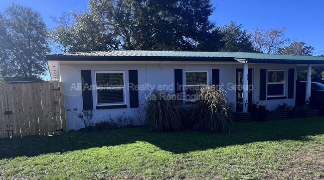 Foto del edificio - 419 Marlowe Dr