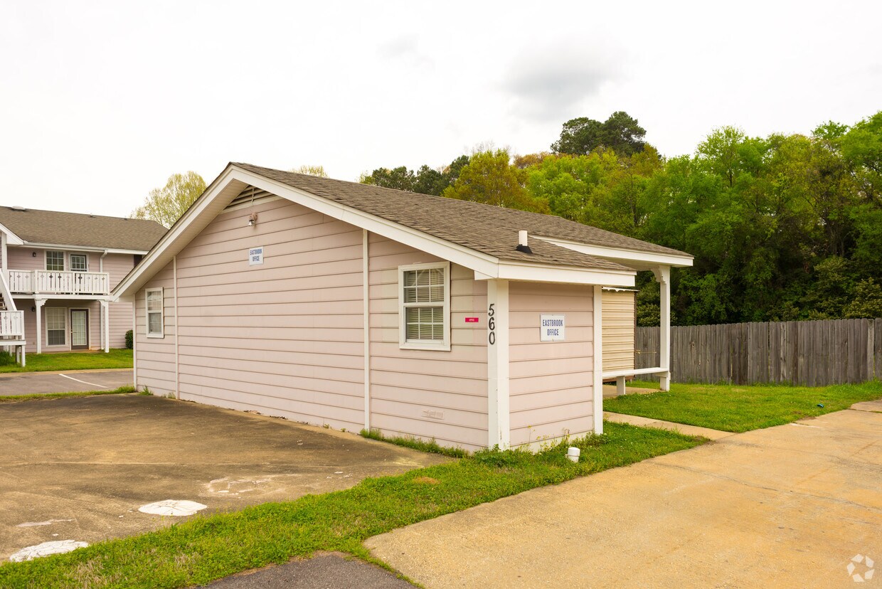 East Brook Apartments Apartments 560 Coliseum Blvd Montgomery, AL