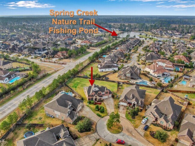 Foto del edificio - 50 Lufberry Pl