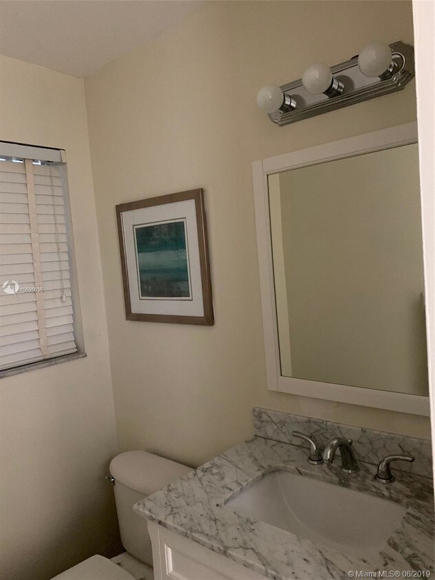 Foto del edificio - 14165 SW 149th Ave
