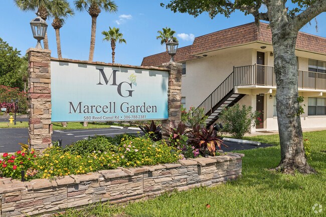 Jardín Marcell - Marcell Gardens