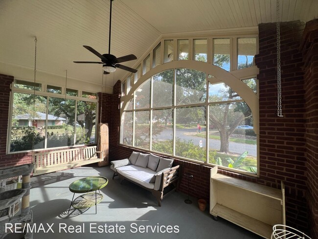 Building Photo - 3 br, 2 bath House - 3002 Wheeless