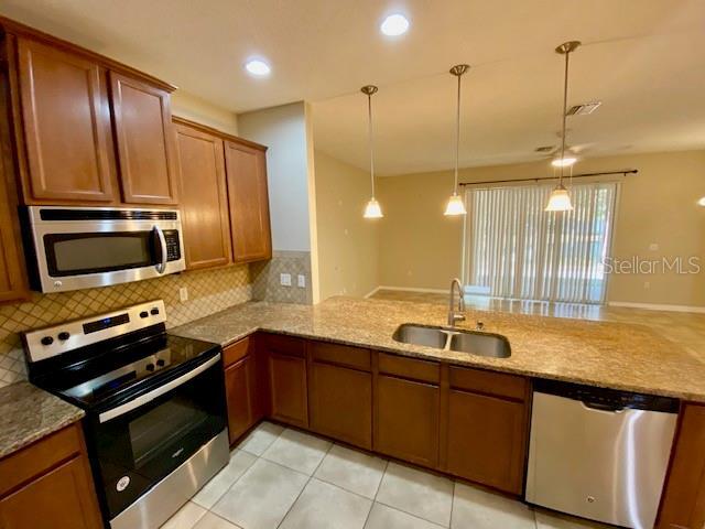 Foto del edificio - 13815 River Fish Ct