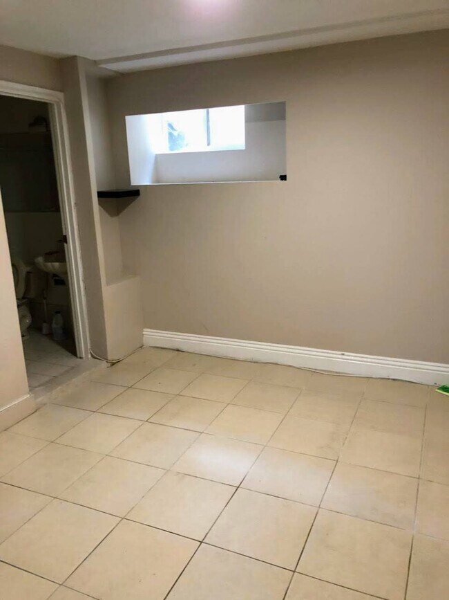 Foto del edificio - 320 Quintara St
