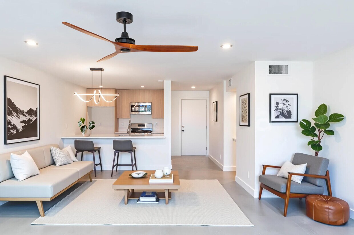Foto principal - 1400 E Palm Canyon Dr