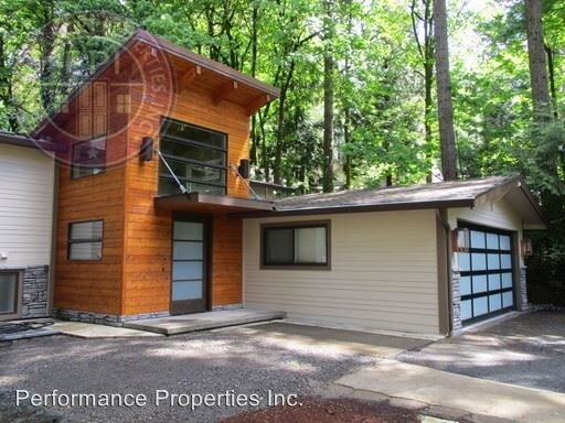 Building Photo - 4 br, 3 bath House - 17618 Blue Heron Road