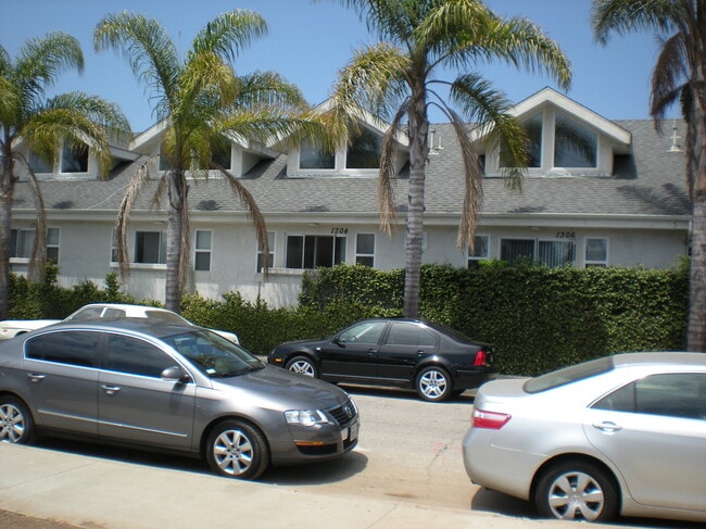 Foto del edificio - 1302 Electric Ave