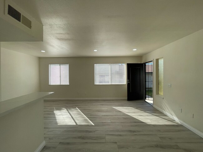 Foto del edificio - 3479 20th St