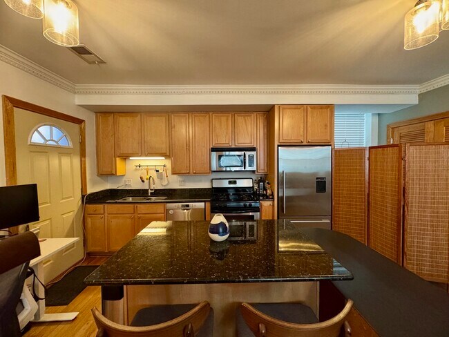 Foto del edificio - 3538 W Ainslie St