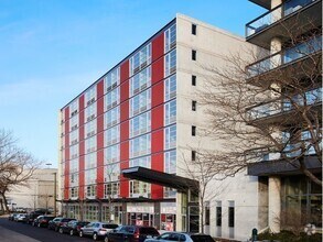 Building Photo - 1515 N Fremont St