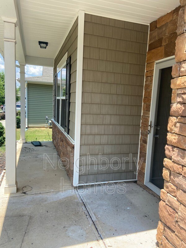Building Photo - 12818 Longstraw Rd