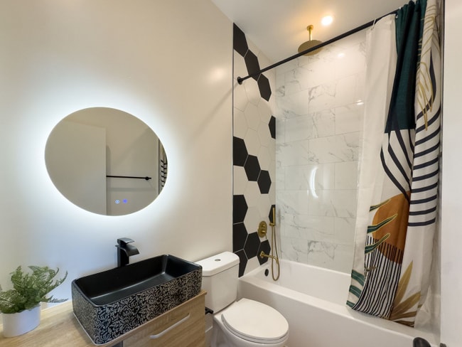 Building Photo - 4800-4802 S Slauson Ave