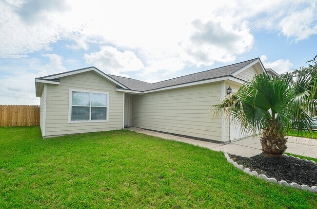 Foto del edificio - 7211 Towering Pine Ln