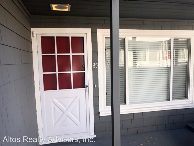 Building Photo - 1171-1201 Noel Dr