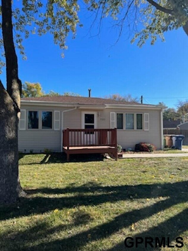 7323 S 41st Terrace, Bellevue, NE 68147 House Rental in Bellevue, NE