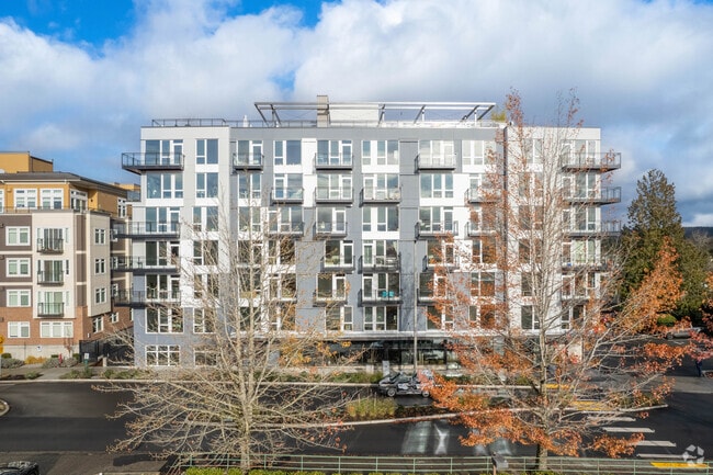 Exterior - z-051425-Bellevue 10