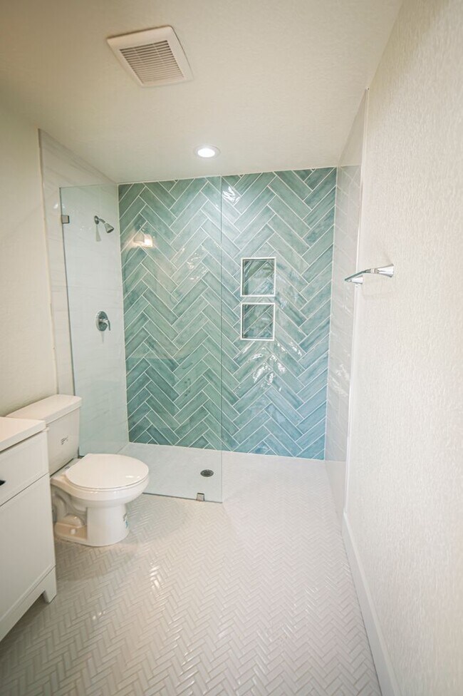 Building Photo - *NEW Build! Centrally located 2/2.