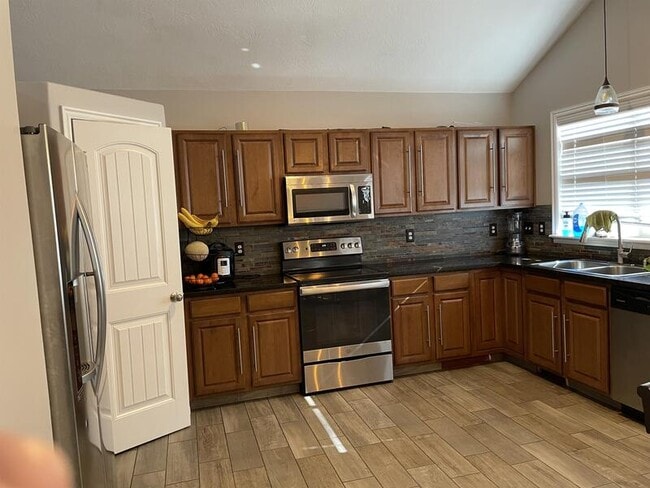 Photo - 6115 S City Vistas Wy House