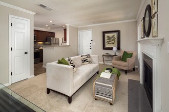 Hampton Deluxe Living/Dinning Room - Calibre Brooke