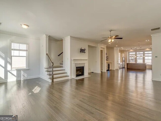 Foto del edificio - 1135 Provence Ln