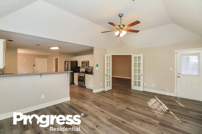 Building Photo - 93 Gleneagles Way