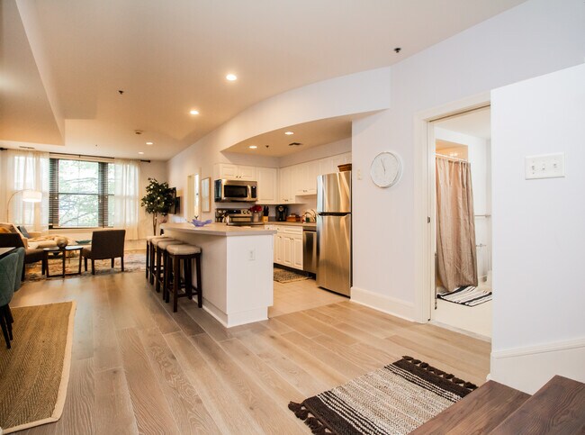 Foto del edificio - 1387 Washington St