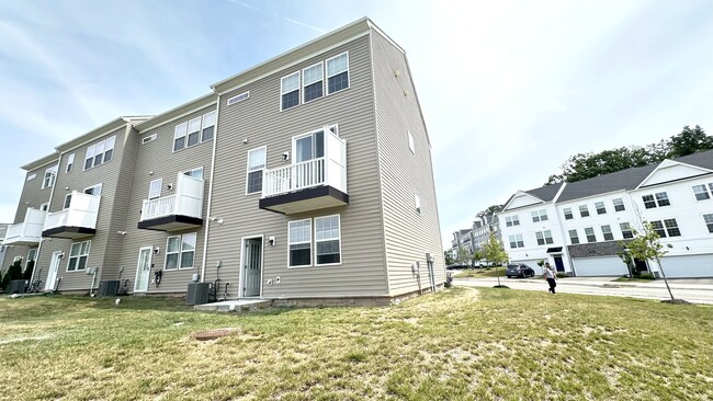 Foto del edificio - 106 Sweetwater Dr