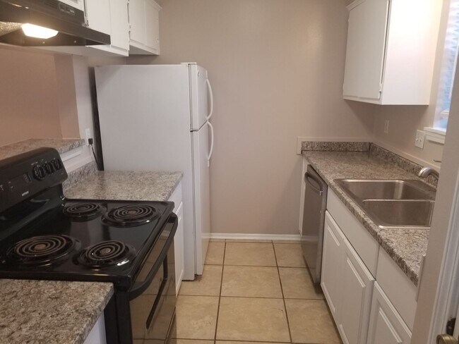 Foto del edificio - 4374 Stumberg Ln