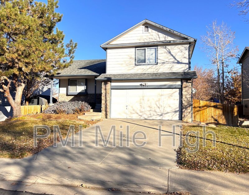 Primary Photo - 2245 Cherry St