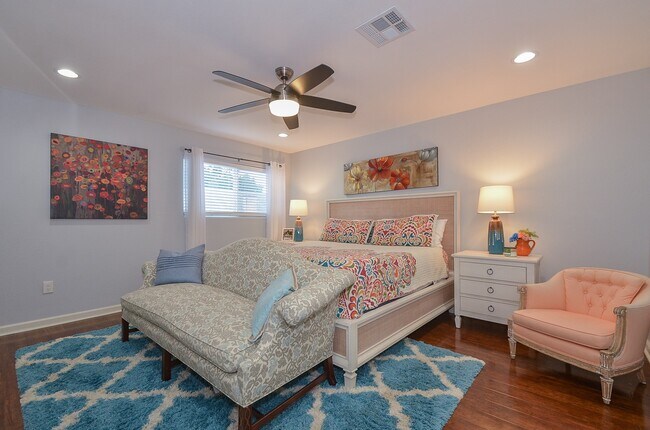 Foto del edificio - 10264 Briar Forest Dr