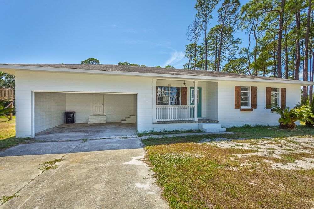 Primary Photo - 109 Mashes Sands Rd