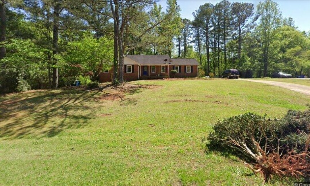 Primary Photo - 450 Quailwood Dr
