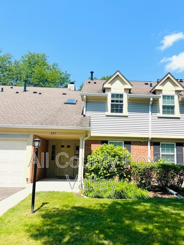 Primary Photo - 203 Glasgow Ln