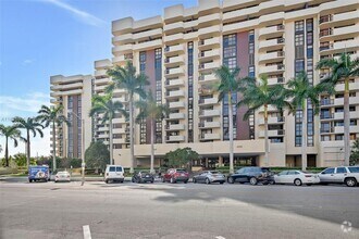 Building Photo - 600 Biltmore Way