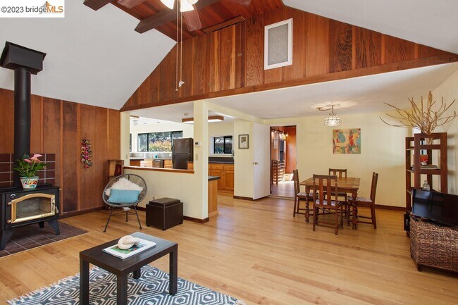 Foto del edificio - 1638 Lovall Valley Rd