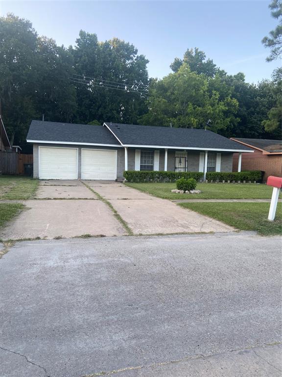 Building Photo - 1626 Mosher Ln