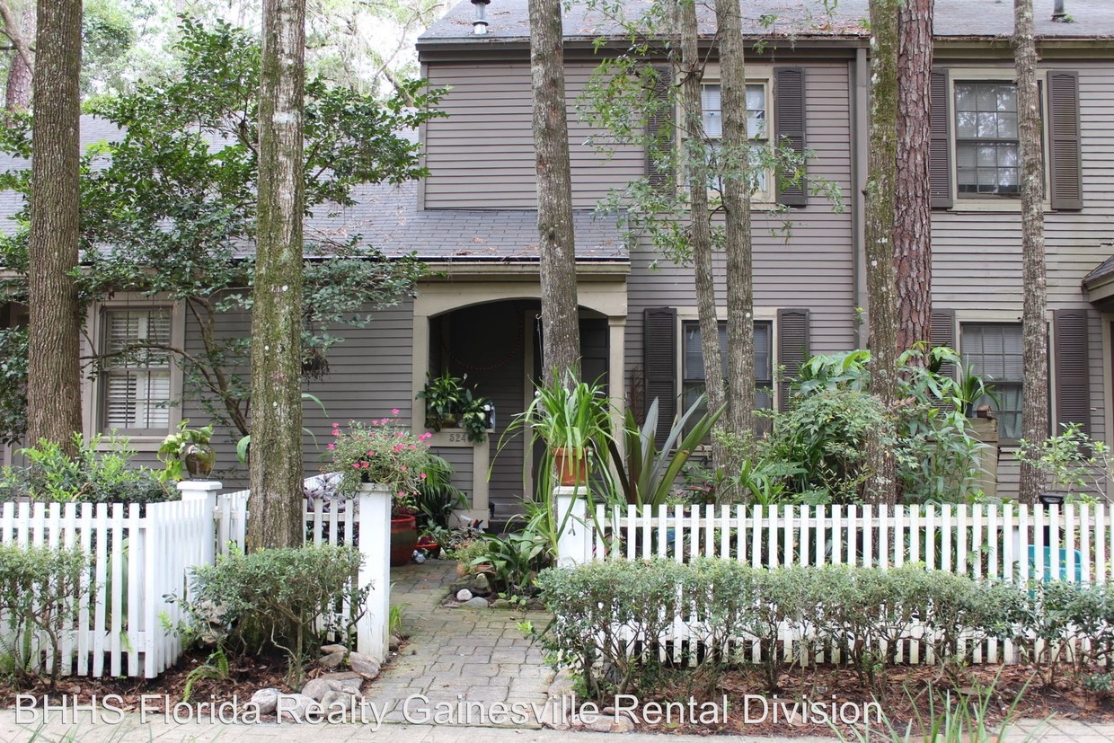 Primary Photo - 2 br, 2.5 bath House - 5240 SW 92nd Court